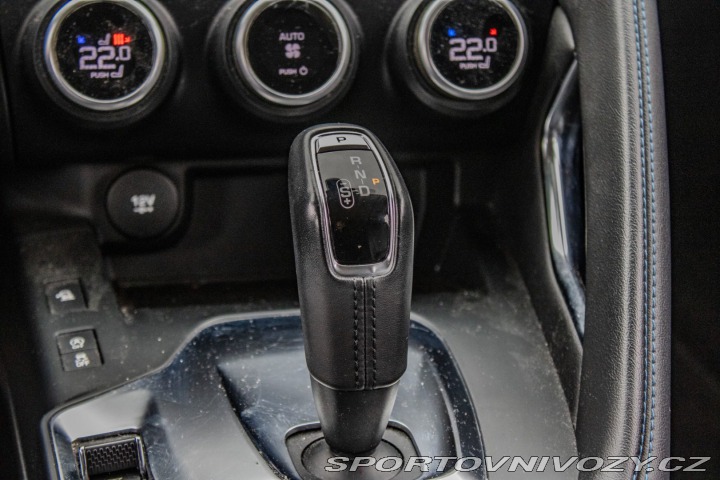 Jaguar E-Pace 2.0 R-Dynamic SE AWD A9 2019