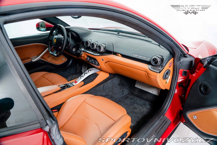 Ferrari F12berlinetta 2013