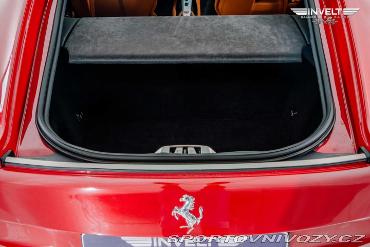 Ferrari F12berlinetta 2013