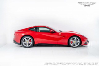 Ferrari F12berlinetta 2013