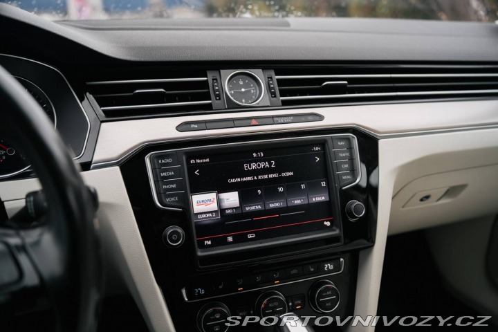 Volkswagen Ostatní modely Passat Variant Variant 2.0 BiTDI 4Motio 2015