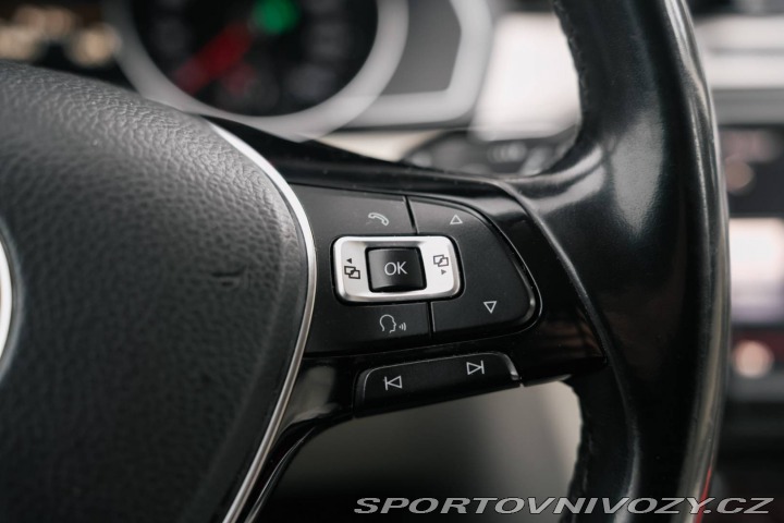 Volkswagen Ostatní modely Passat Variant Variant 2.0 BiTDI 4Motio 2015
