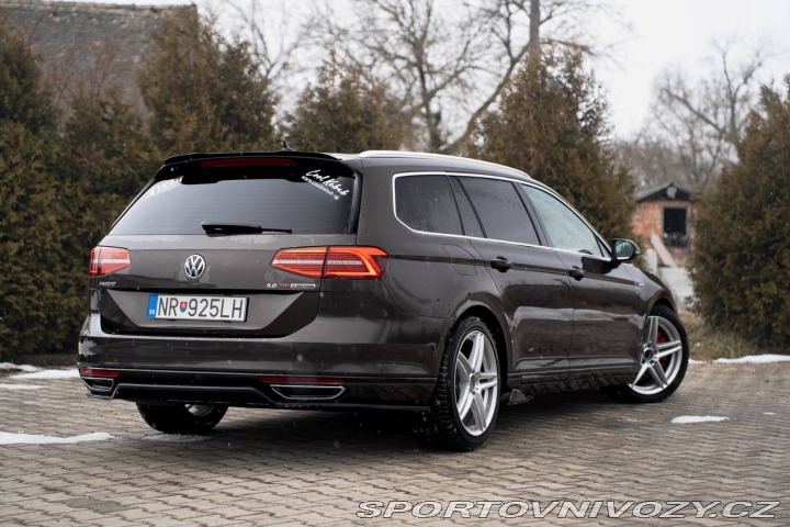 Volkswagen Ostatní modely Passat Variant Variant 2.0 BiTDI 4Motio 2015