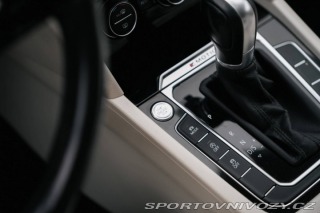 Volkswagen Ostatní modely Passat Variant Variant 2.0 BiTDI 4Motio 2015