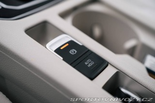 Volkswagen Ostatní modely Passat Variant Variant 2.0 BiTDI 4Motio 2015