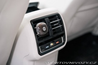 Volkswagen Ostatní modely Passat Variant Variant 2.0 BiTDI 4Motio 2015