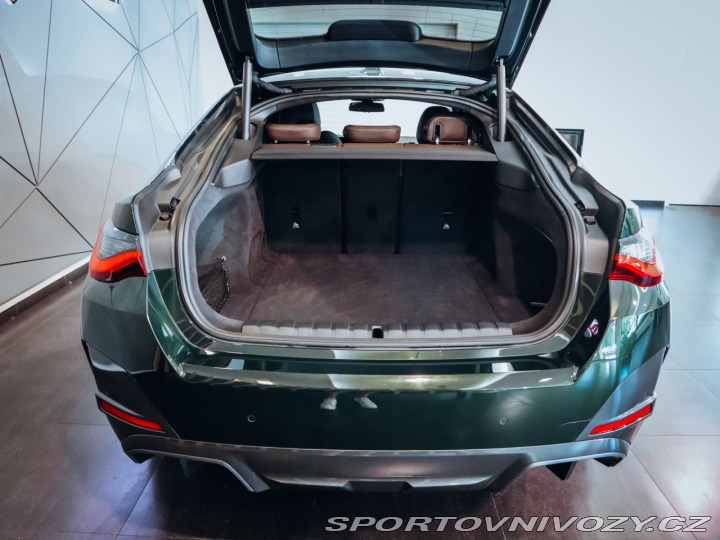 BMW i4 eDrive40 M-paket 2023