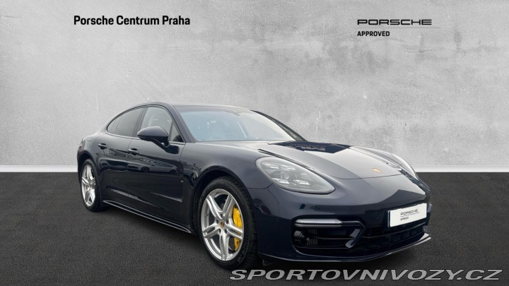 Porsche Panamera Turbo S 2021