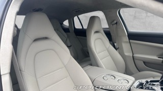 Porsche Panamera Turbo 2021