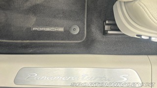 Porsche Panamera Turbo 2021