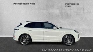 Porsche Cayenne Turbo E-Hybrid 2023