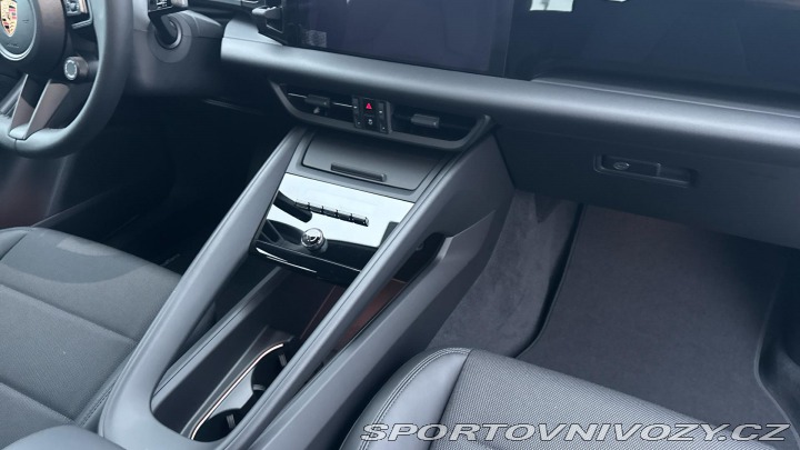 Porsche Macan 4 2026