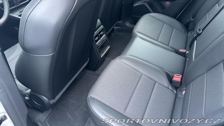 Porsche Macan 4 2026