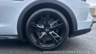 Porsche Taycan Turbo Cross Turismo 2025