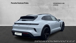 Porsche Taycan Turbo Cross Turismo 2025