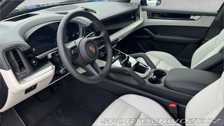 Porsche Cayenne E-Hybrid 2025