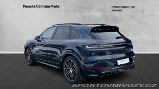 Porsche Cayenne E-Hybrid 2025