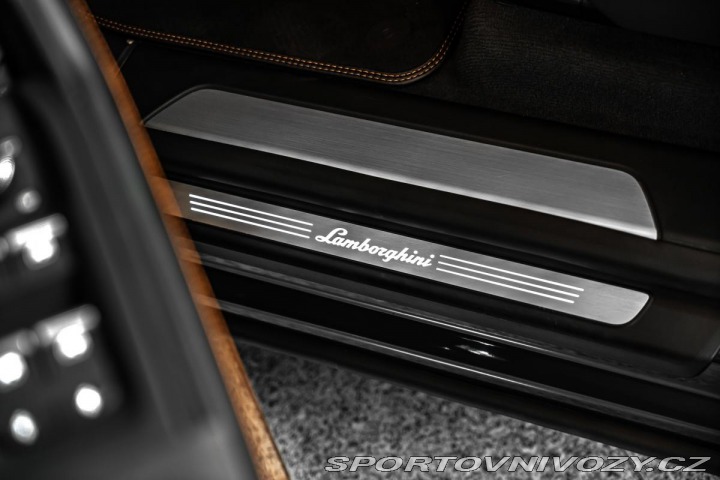 Lamborghini Urus 360°/B&O/PANO/ANIMA/2 2018