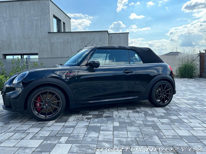 Mini Cooper John Cooper Works 2022