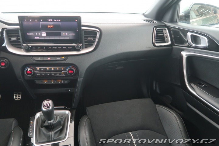 Kia ProCeed GT-Line 1.5 T-GDI 2025