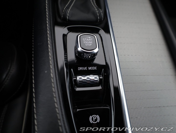 Volvo V90 D5 AWD 2017