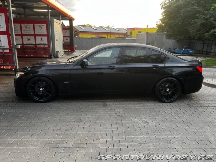 BMW 7 F01 740d M//Paket 2009