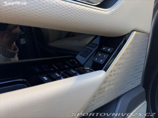 Ostatní značky Ostatní modely Land Rover Range Rover Velar 3,0   D300, TDi, 221kW, 4 2019