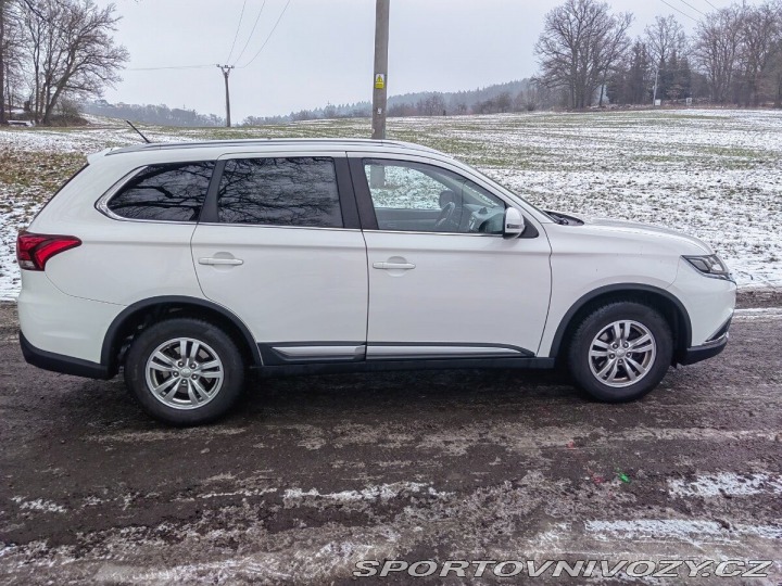 Mitsubishi Ostatní modely Outlander 2,2 2016