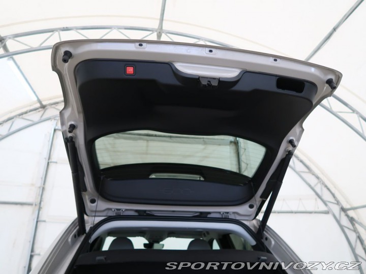 Fiat 600 1.2HYBRID,CZ,1Maj,LaPrima 1800