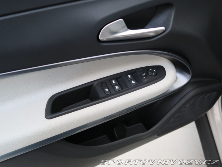 Fiat 600 1.2HYBRID,CZ,1Maj,LaPrima 1800