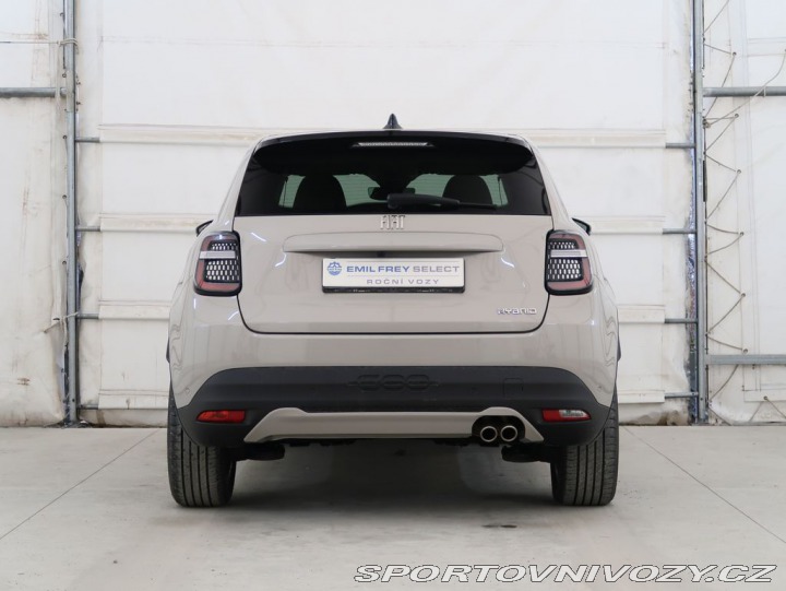 Fiat 600 1.2HYBRID,CZ,1Maj,LaPrima 1800
