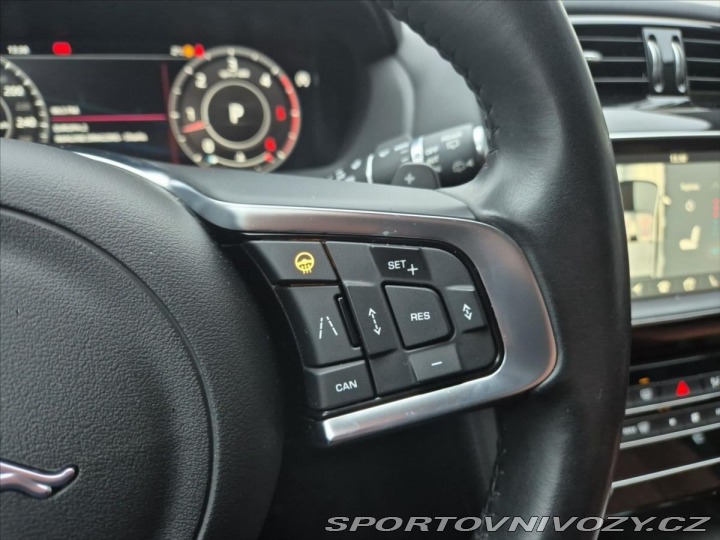 Jaguar F-Pace 3,0 30d AWD Porfolio 2019
