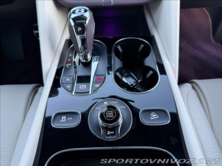 Bentley Bentayga Extended Wheelbase Azure 2024