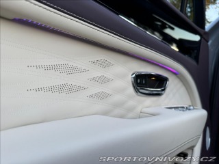 Bentley Bentayga Extended Wheelbase Azure 2024