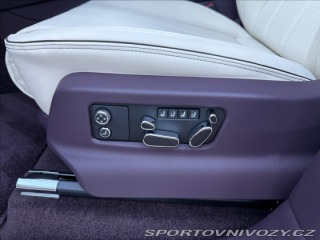 Bentley Bentayga Extended Wheelbase Azure 2024