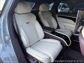 Bentley Bentayga Extended Wheelbase Azure 2024