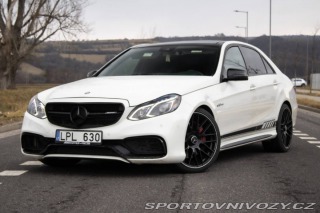 Mercedes-Benz E E63 AMG / FINANCOVANIE / 2010