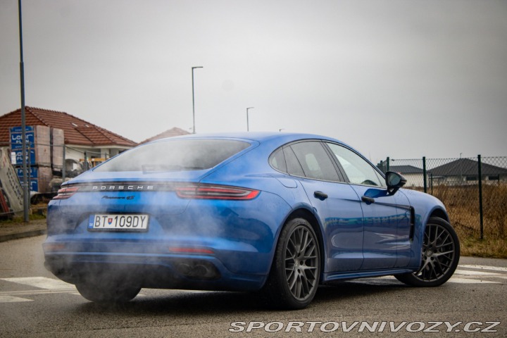 Porsche Panamera 4s e-Hybrid / AJ NA SPLÁ 2017