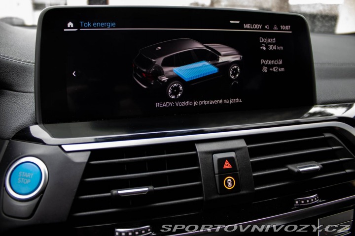 BMW iX3 AT Panoráma 210kW Harman 2021