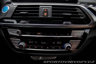 BMW iX3 AT Panoráma 210kW Harman 2021