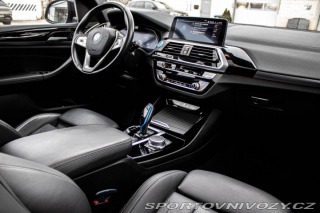 BMW iX3 AT Panoráma 210kW Harman 2021