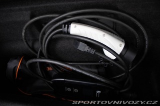 BMW iX3 AT Panoráma 210kW Harman 2021