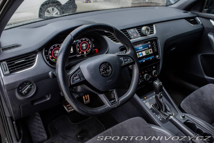 Škoda Octavia RS Combi  2.0 TSI RS DSG / 1 2019