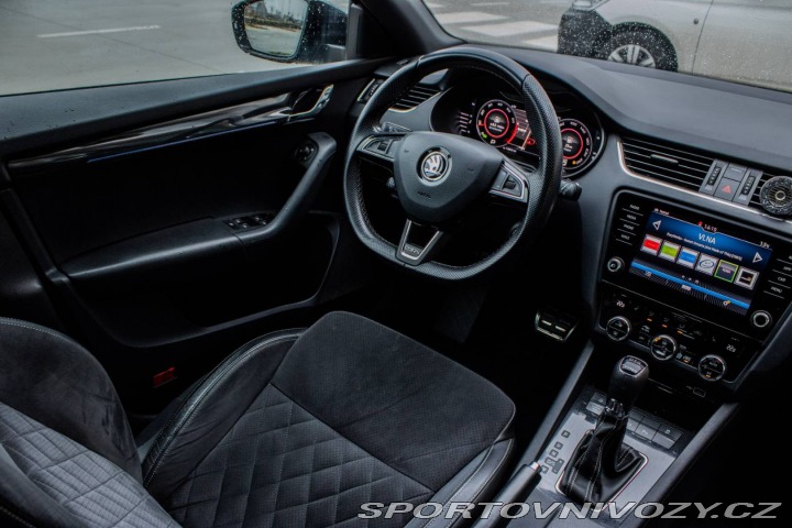 Škoda Octavia RS Combi  2.0 TSI RS DSG / 1 2019