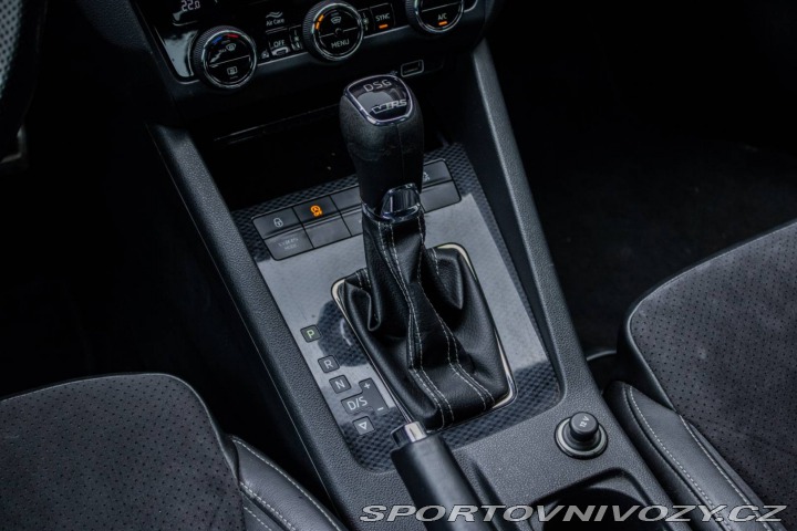 Škoda Octavia RS Combi  2.0 TSI RS DSG / 1 2019