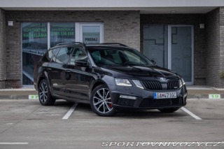 Škoda Octavia RS Combi  2.0 TSI RS DSG / 1 2019