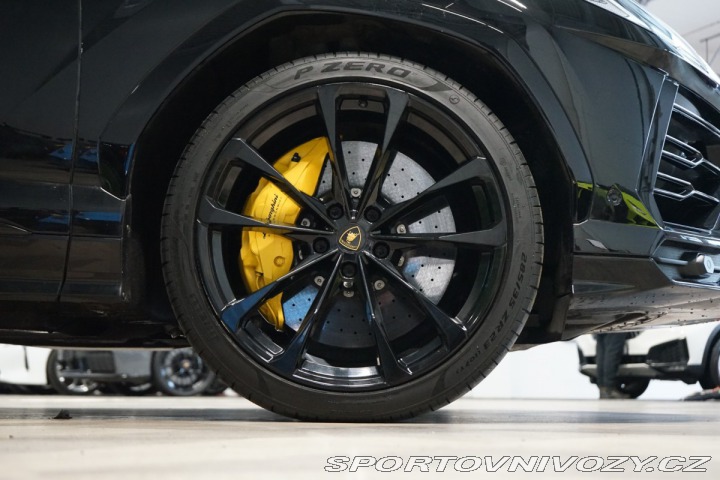 Lamborghini Urus B&O3D*HUD*VZDUCH*PANO 2021