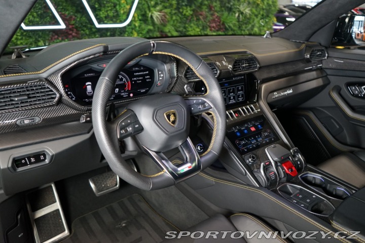 Lamborghini Urus B&O3D*HUD*VZDUCH*PANO 2021