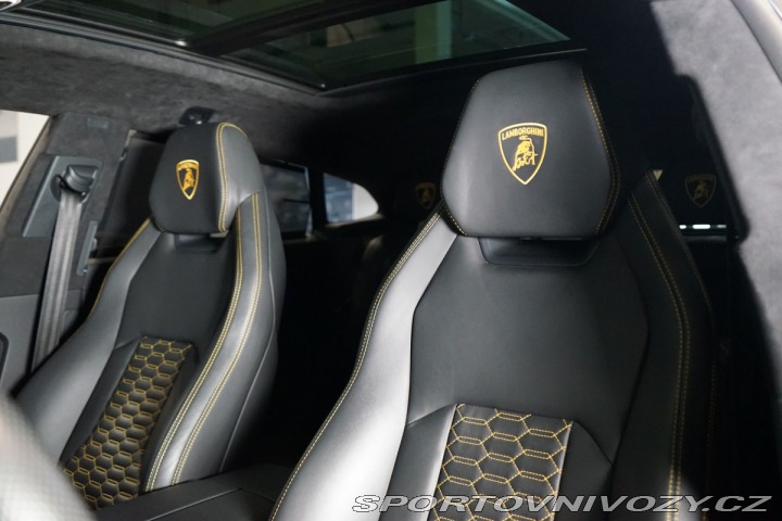 Lamborghini Urus B&O3D*HUD*VZDUCH*PANO 2021