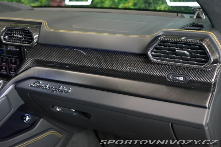 Lamborghini Urus B&O3D*HUD*VZDUCH*PANO 2021